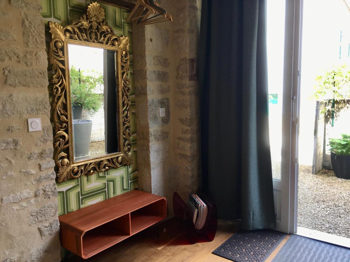 Au Cheval Bleu Bed & Breakfast Fontenay-pres-Vezelay Exterior photo