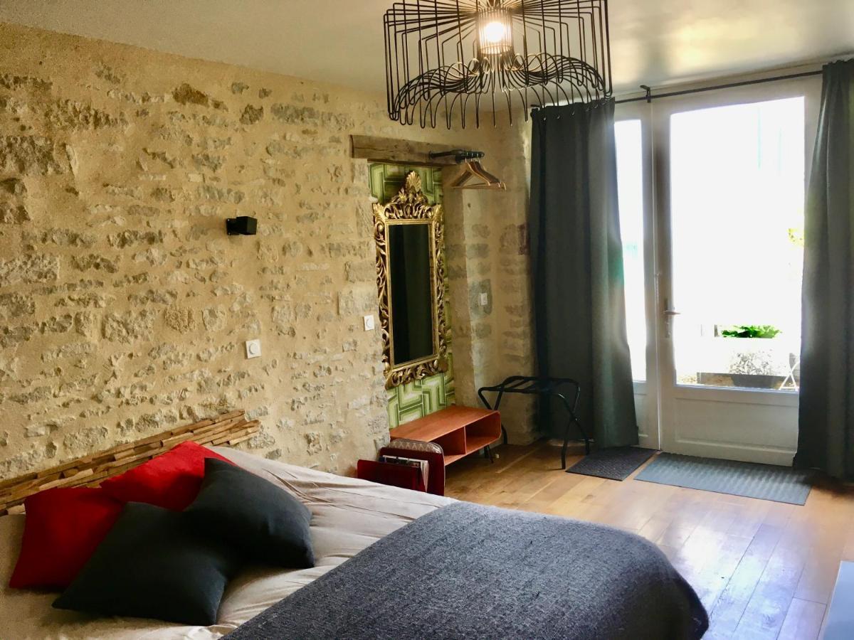 Au Cheval Bleu Bed & Breakfast Fontenay-pres-Vezelay Exterior photo