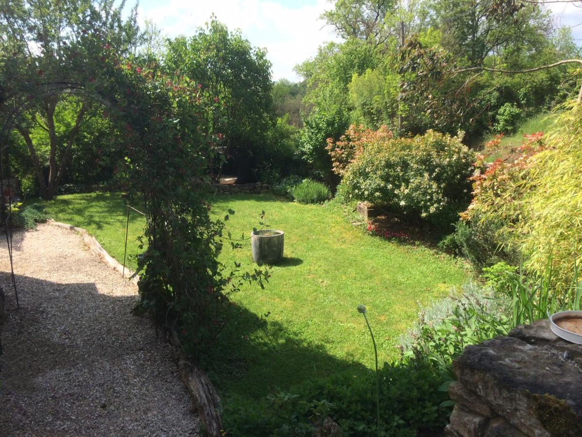 Au Cheval Bleu Bed & Breakfast Fontenay-pres-Vezelay Exterior photo